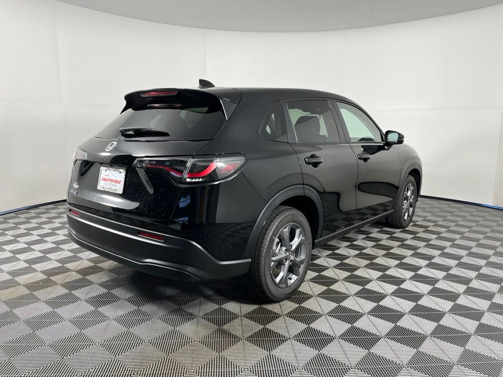 Thumbnail: 2027 Honda HR-V - 5
