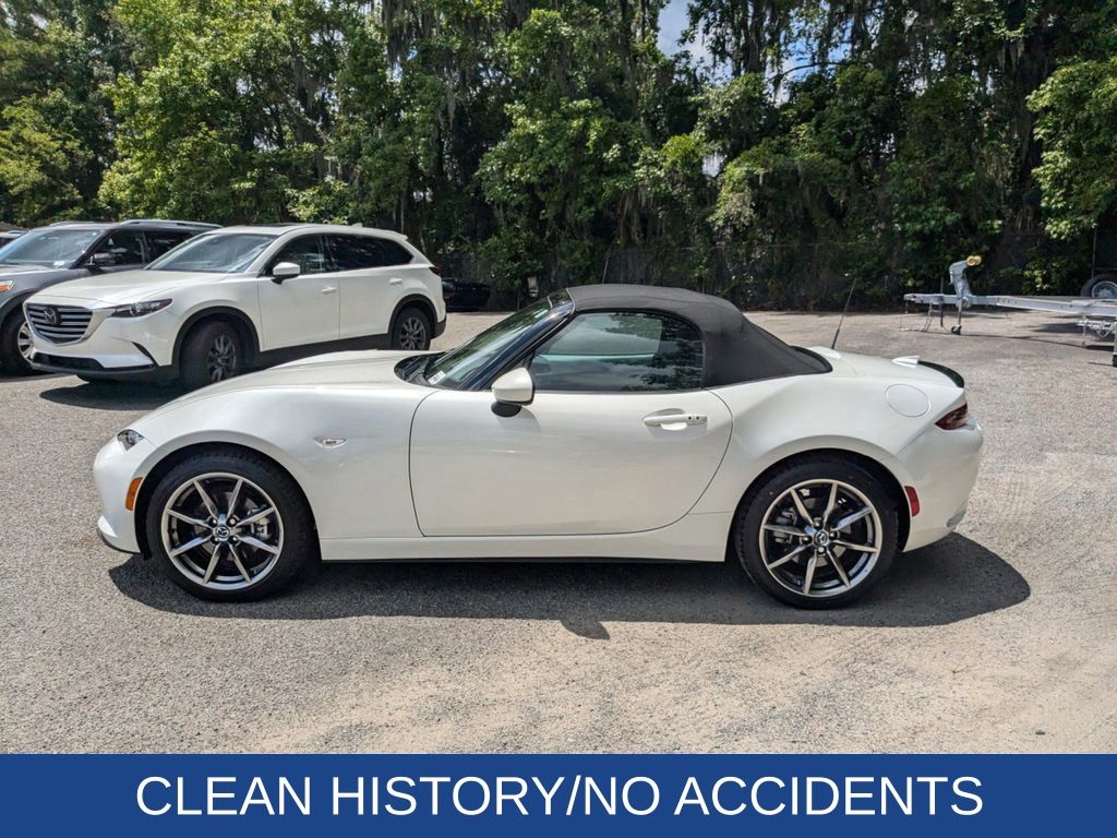 2022 Mazda MX-5 Miata Grand Touring