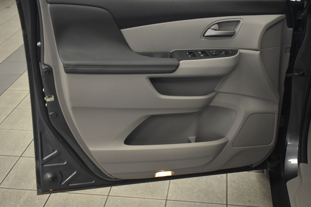 2012 Honda Odyssey EX-L 16
