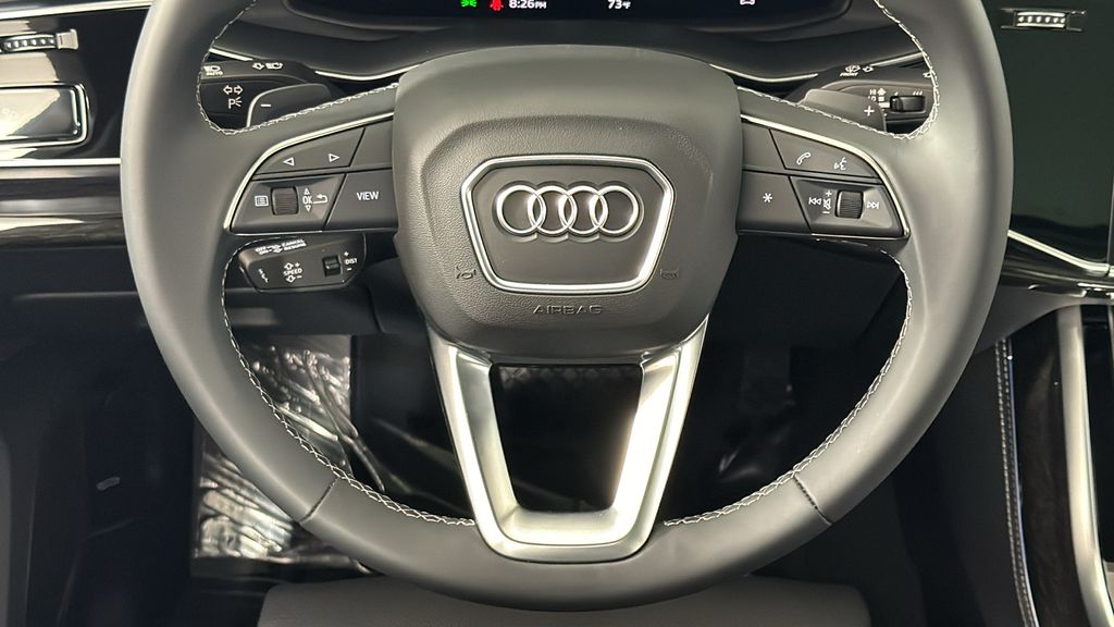 2025 Audi Q7  14