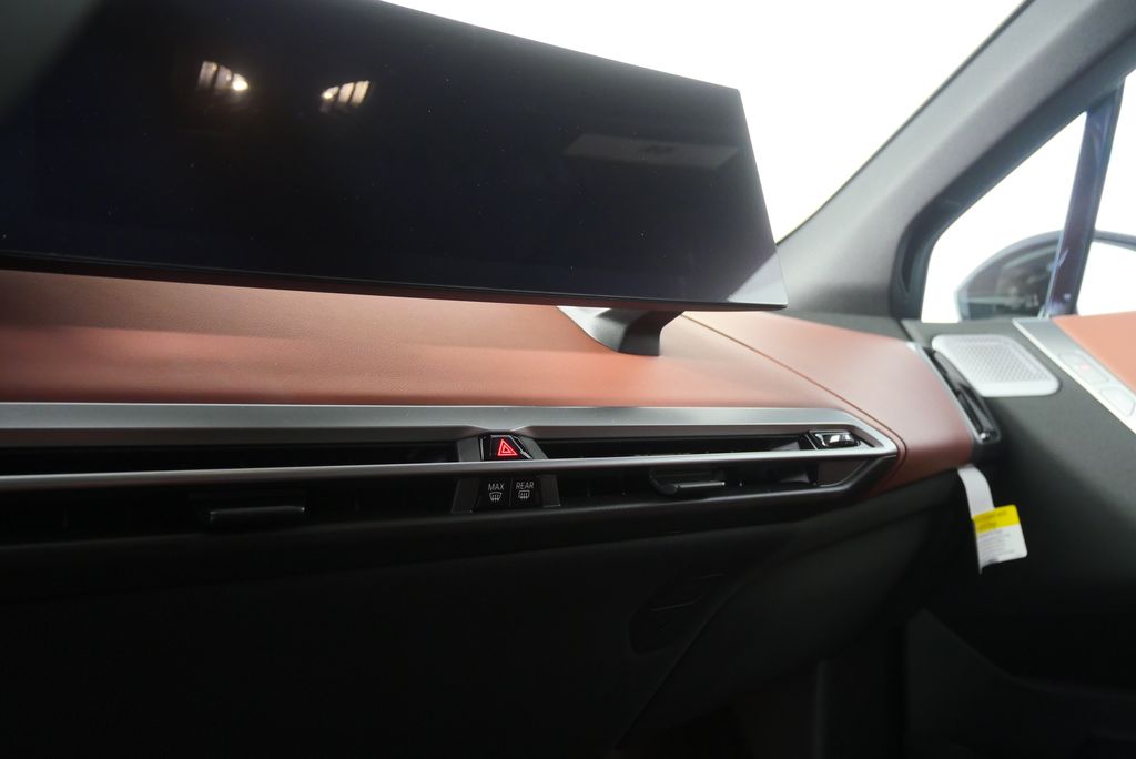 Thumbnail: 2026 BMW iX - 21