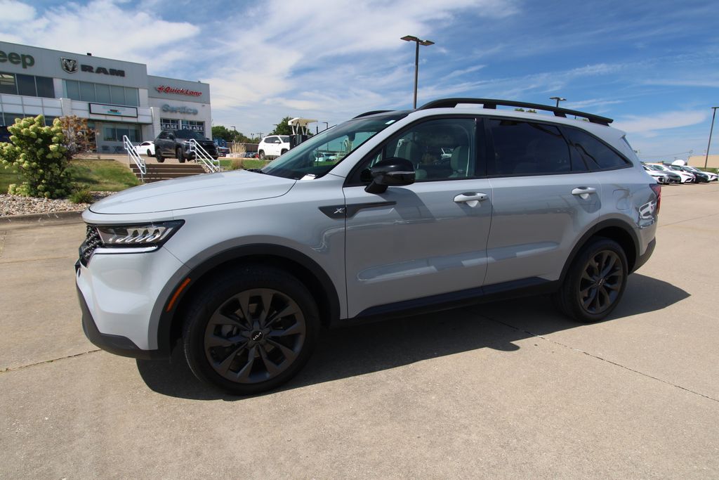 Used 2023 Kia Sorento SUV