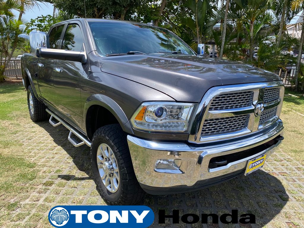  2016 RAM 2500 Laramie Crew Cab 4WD   