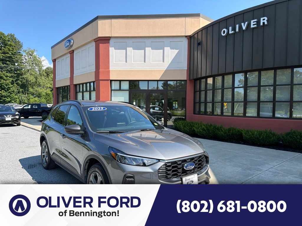 Gray Metallic 2025 Ford Escape SUV / Crossover All-Wheel Drive 8-Speed Automatic