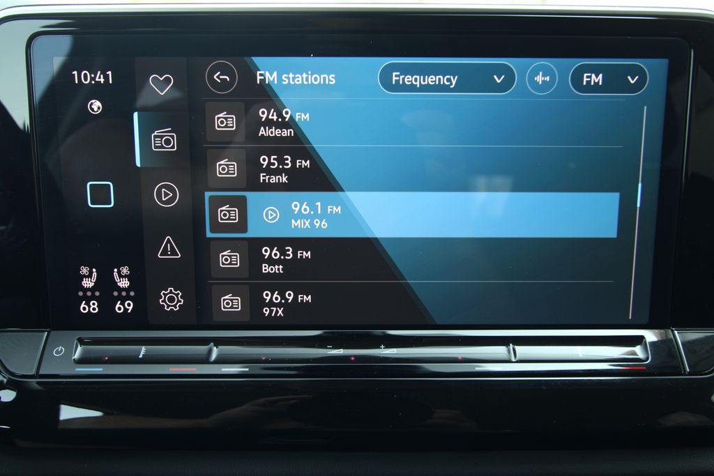 Used 2025 Volkswagen Atlas SUV