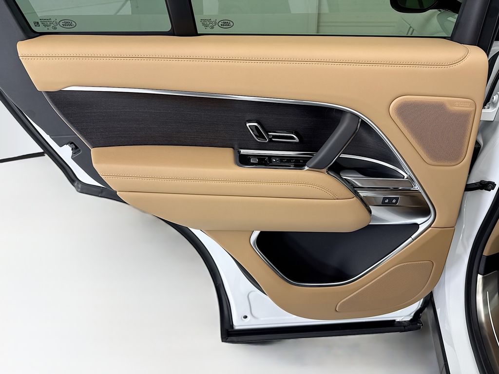 Thumbnail: 2026 Land Rover Range Rover - 26