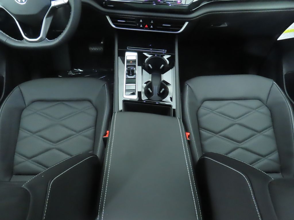 Thumbnail: 2026 Volkswagen Atlas - 16