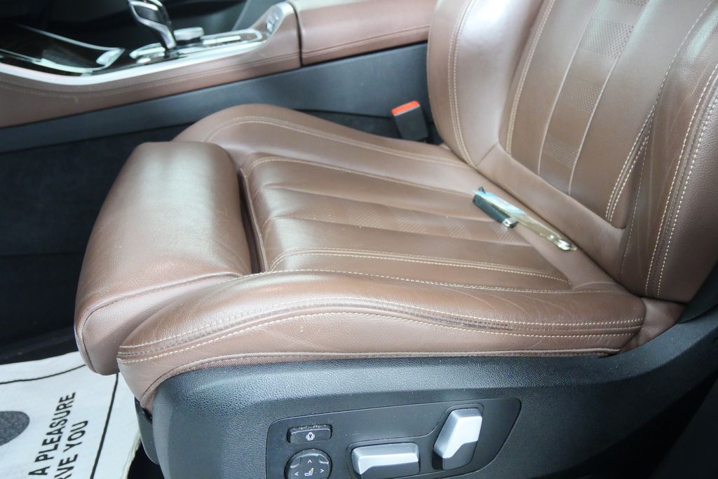 Thumbnail: 2021 BMW X5 - 8