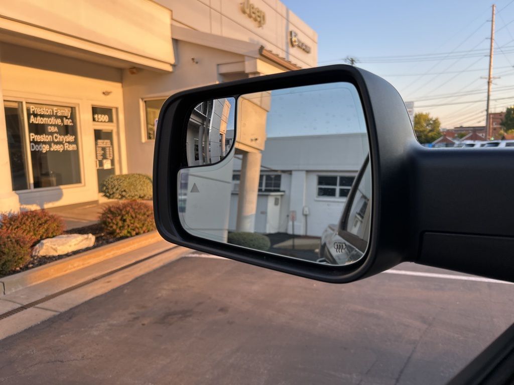 2025 RAM 1500 Big Horn/Lone Star - Photo 18