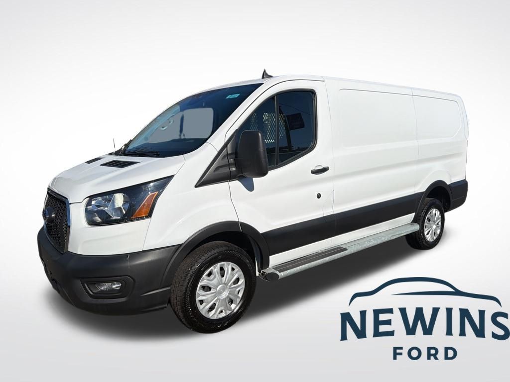 2024 Ford Transit Cargo 250 Low Roof LB RWD