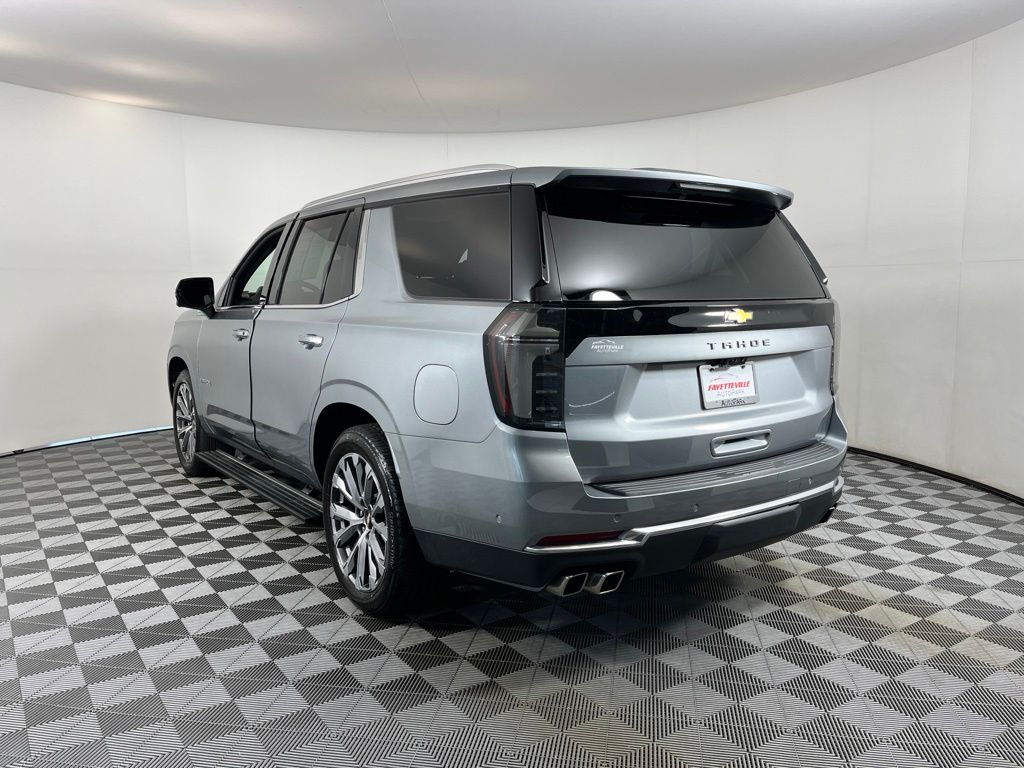 Thumbnail: 2025 Chevrolet Tahoe - 17