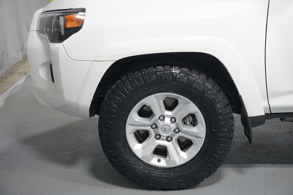 Thumbnail: 2024 Toyota 4Runner - 5