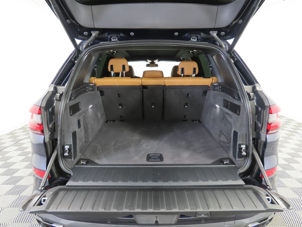 Thumbnail: 2022 BMW X5 - 27