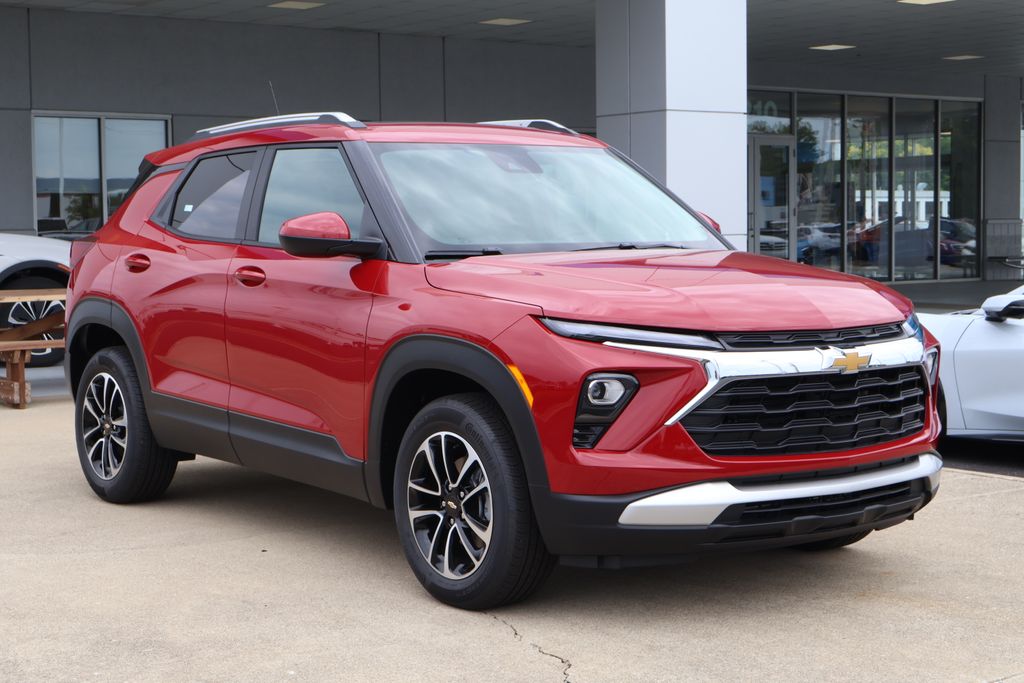 Thumbnail: 2026 Chevrolet TrailBlazer - 10