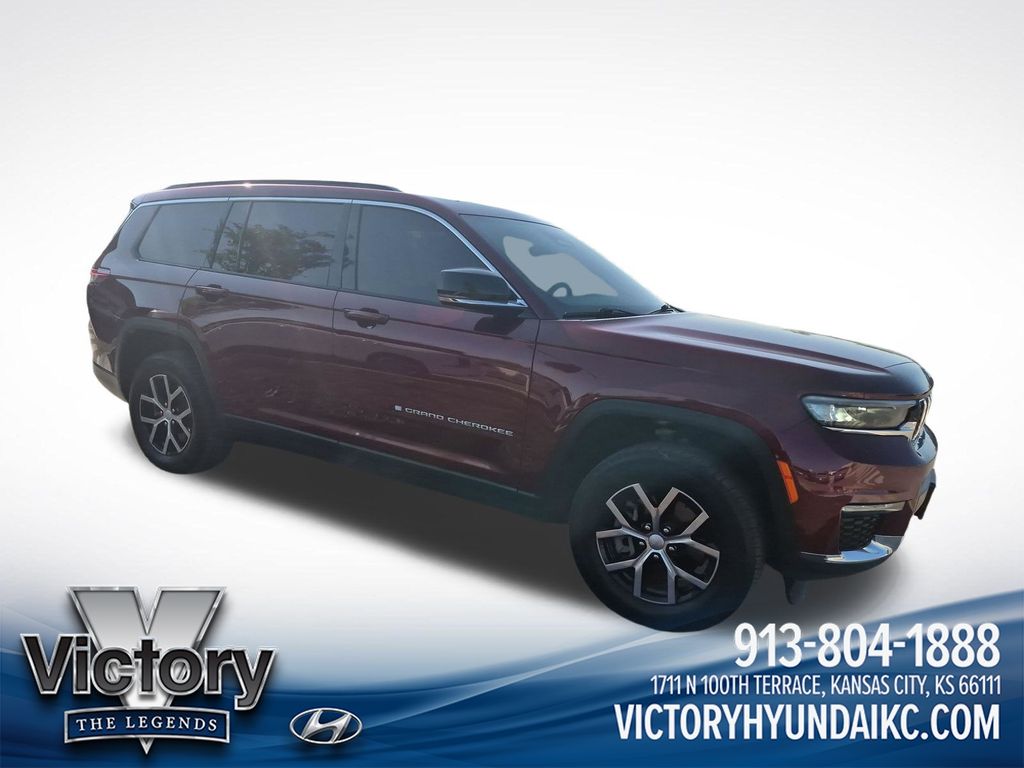 Used 2024 Red Jeep Limited image 7