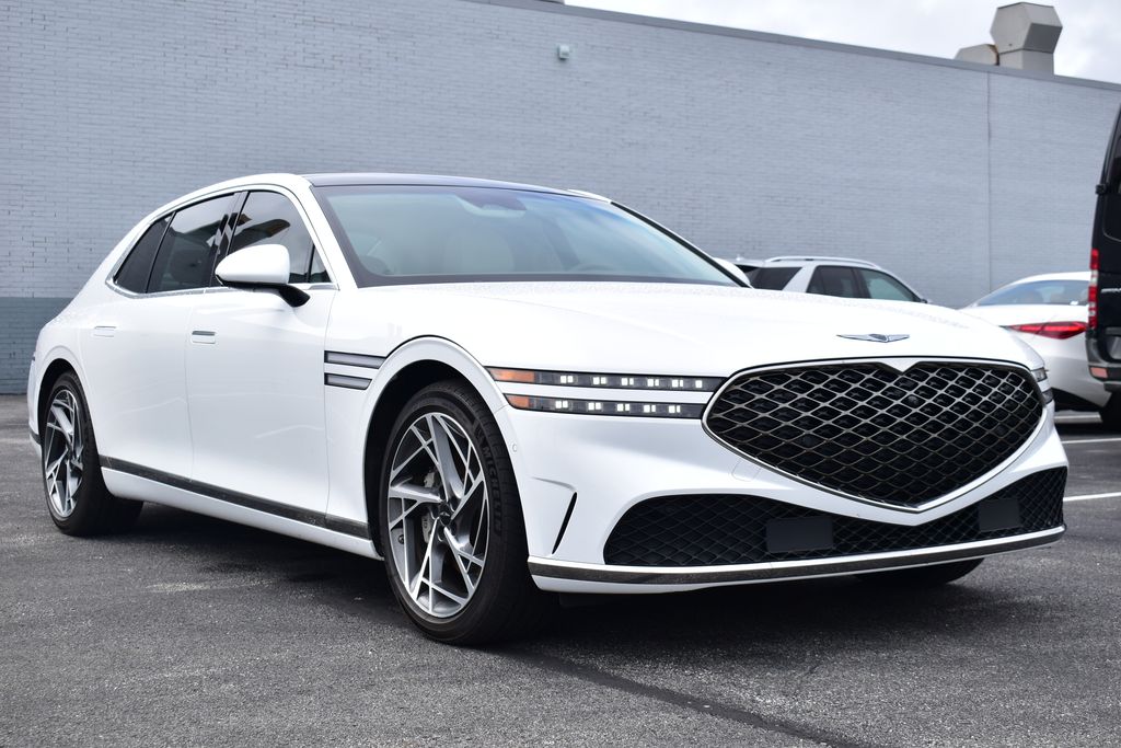 2023 Genesis G90  7