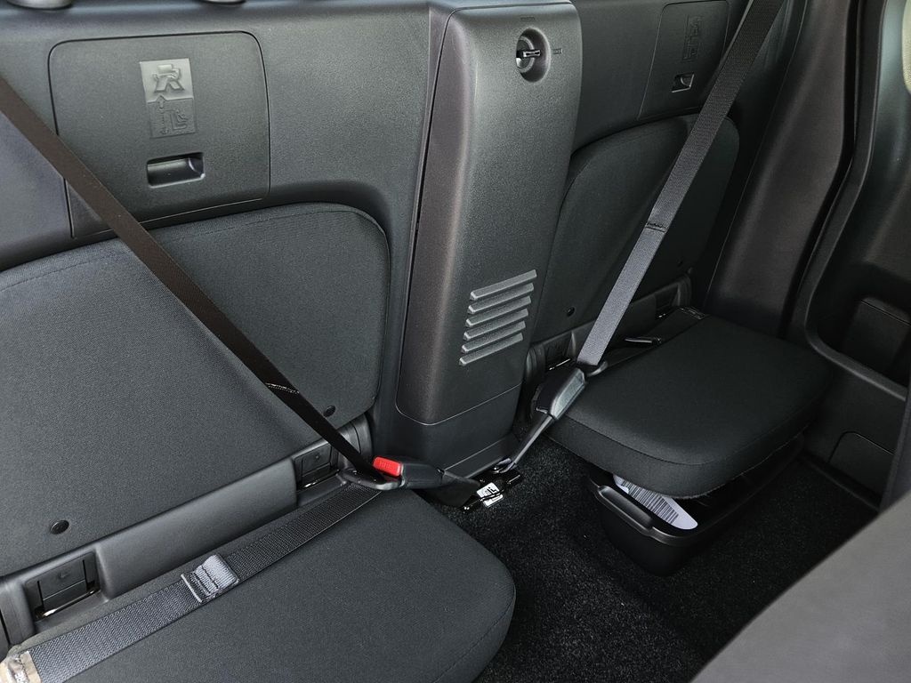 2026 Nissan Frontier S - Photo 7
