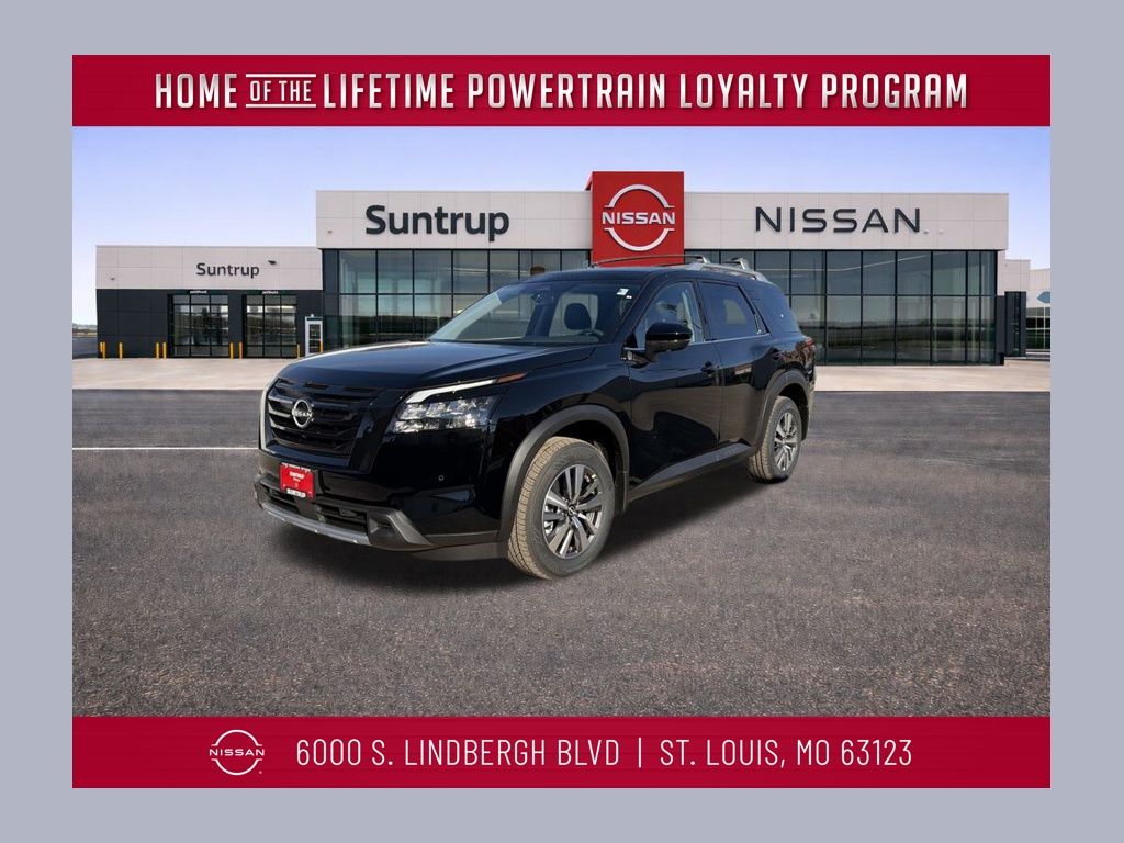 2025 Nissan Pathfinder SL 4WD