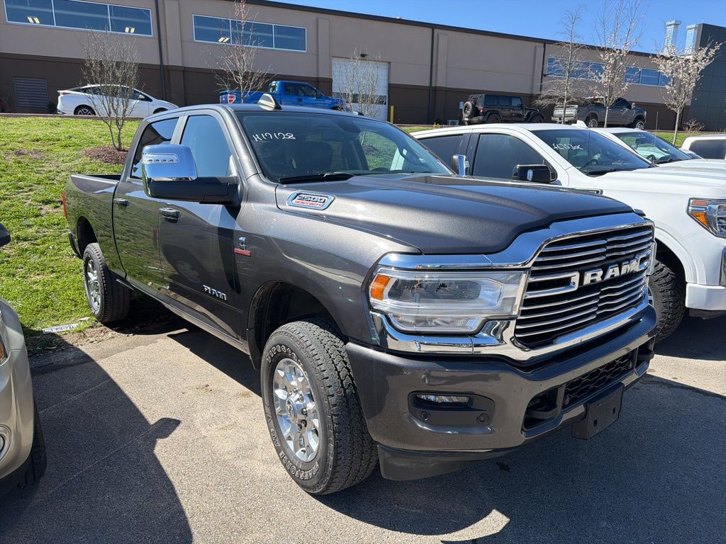 2024 RAM 2500 Laramie Crew Cab 4WD