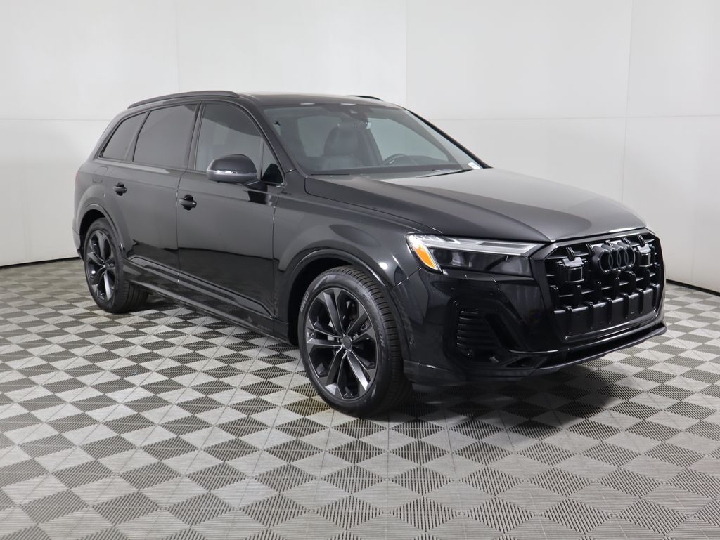 Thumbnail: 2026 Audi Q7 - 3