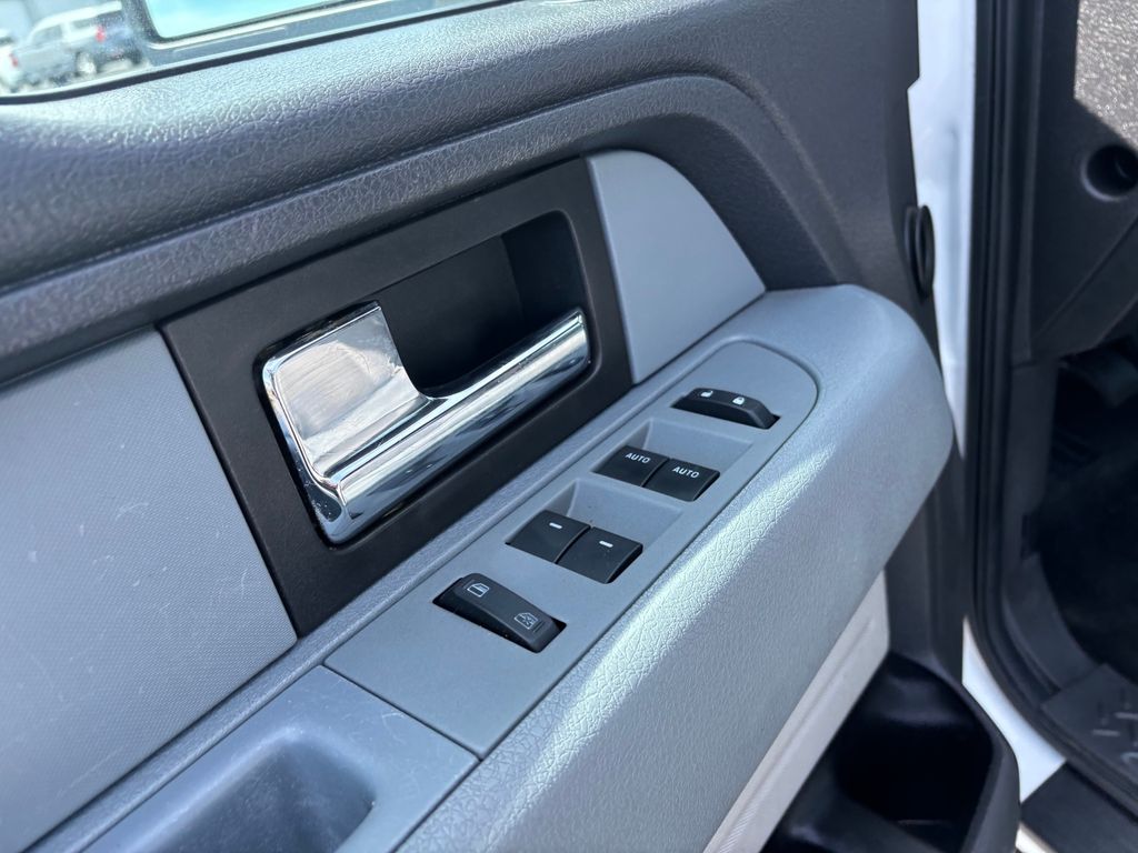 Used Car 2013 Ford F-150  Xlt For Sale Under $20,000 In Austin, Texas