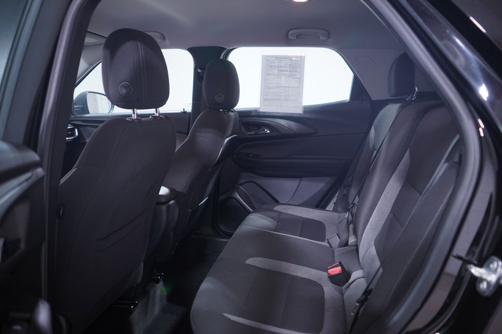 Thumbnail: 2021 Chevrolet TrailBlazer - 9