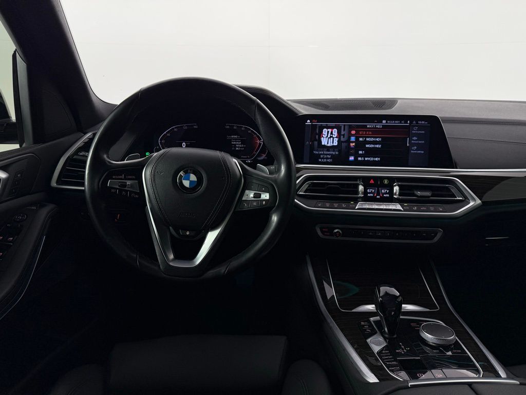 Thumbnail: 2021 BMW X5 - 15