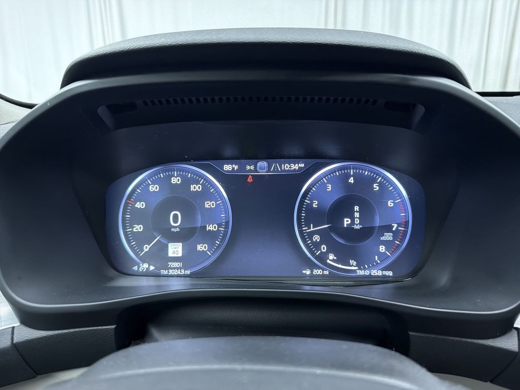 Used 2019 Volvo XC40 SUV
