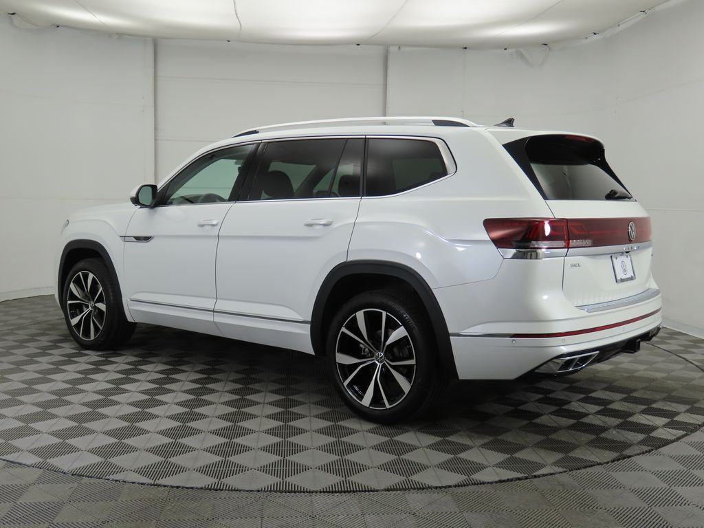 2025 Volkswagen Atlas SEL 8