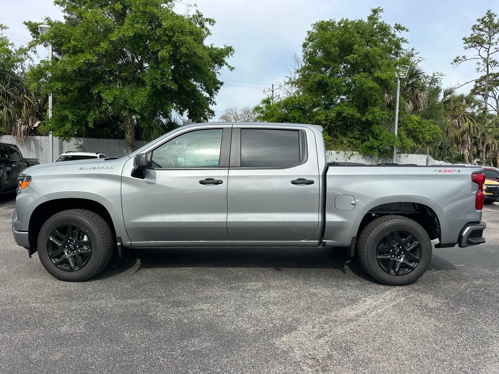 2024 Chevrolet Silverado 1500 Custom 5