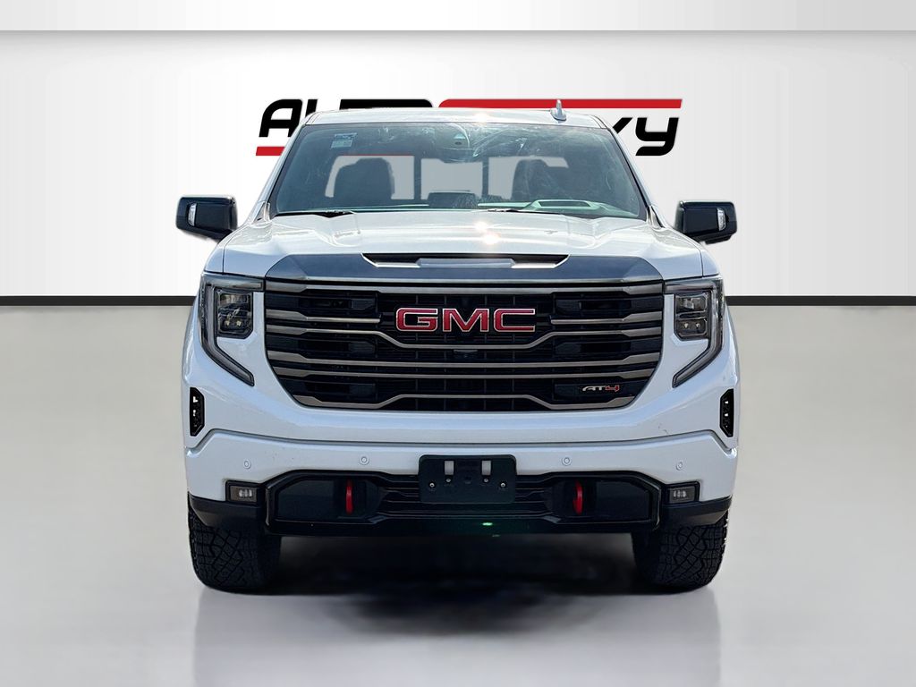 Used 2024 White GMC AT4 image 2