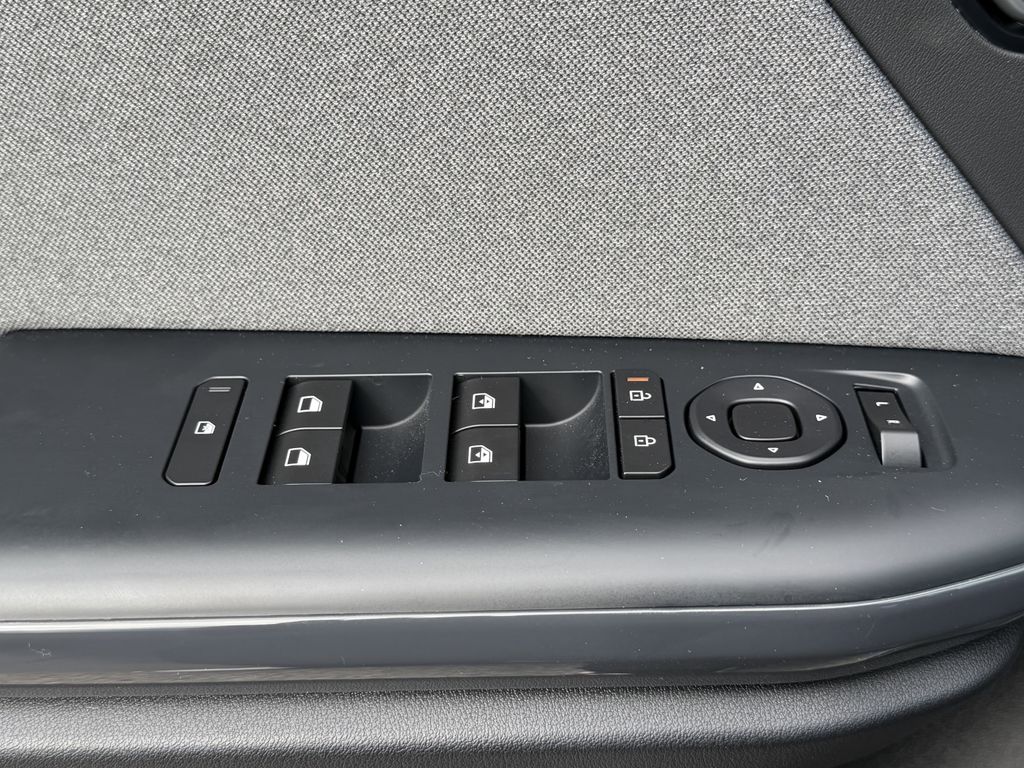 new 2025 Kia K4 car, priced at $22,049