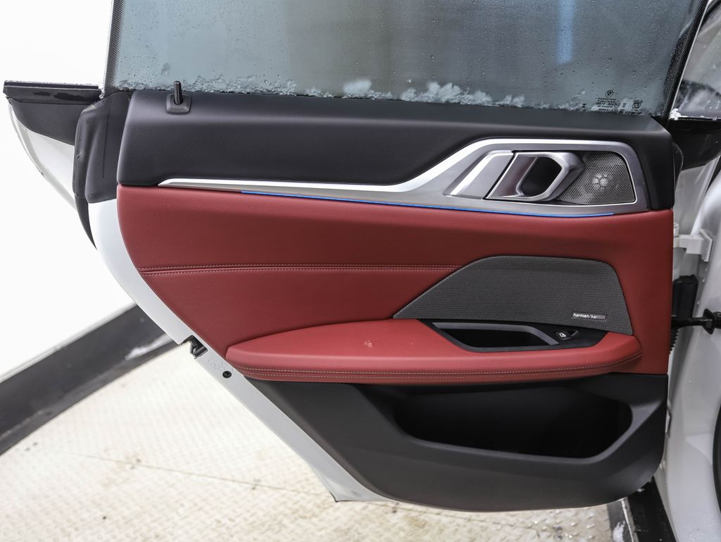 Thumbnail: 2025 BMW i4 - 20