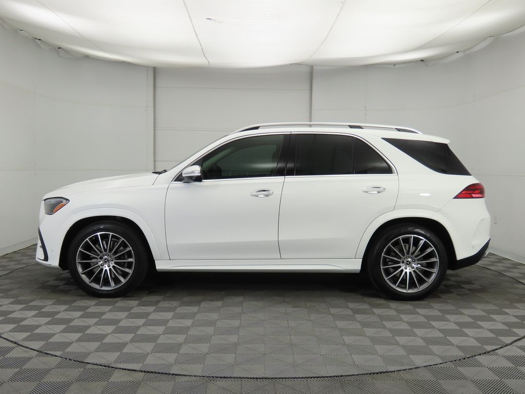 Thumbnail: 2026 Mercedes-Benz GLE - 8