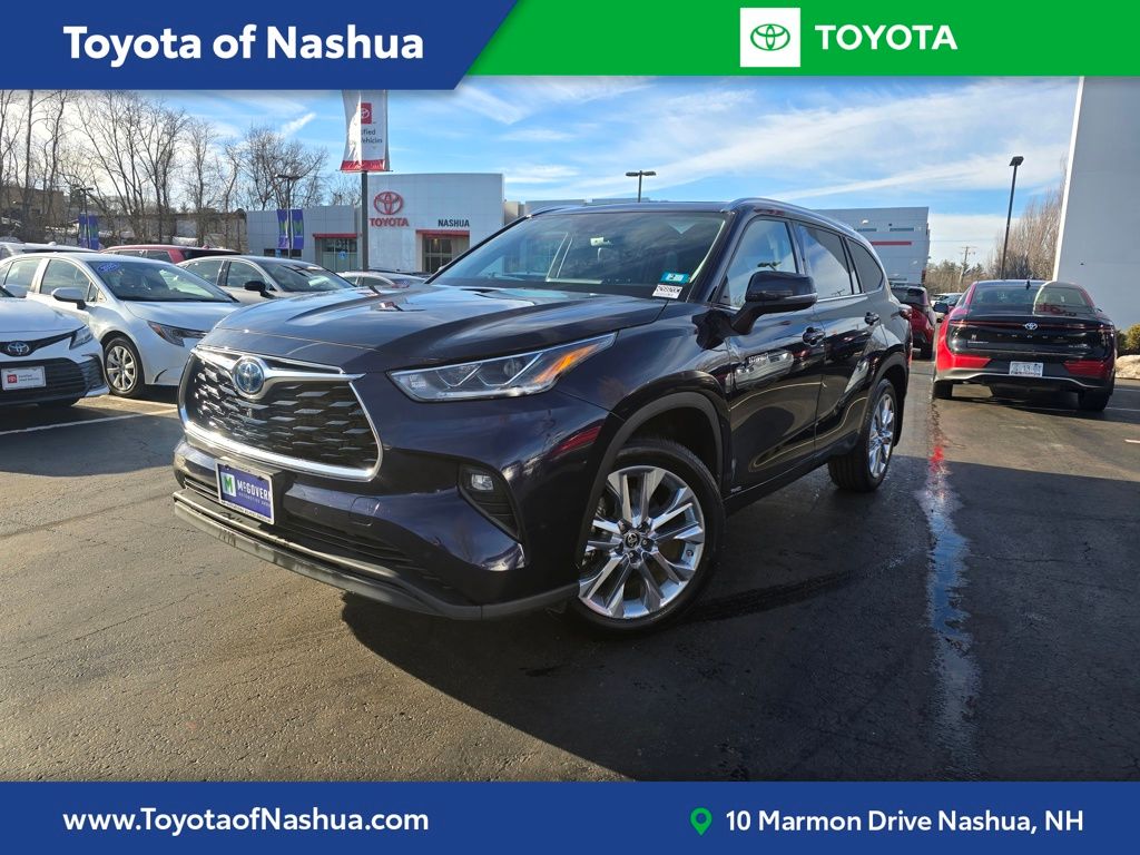 2021 Toyota Highlander Hybrid Limited AWD