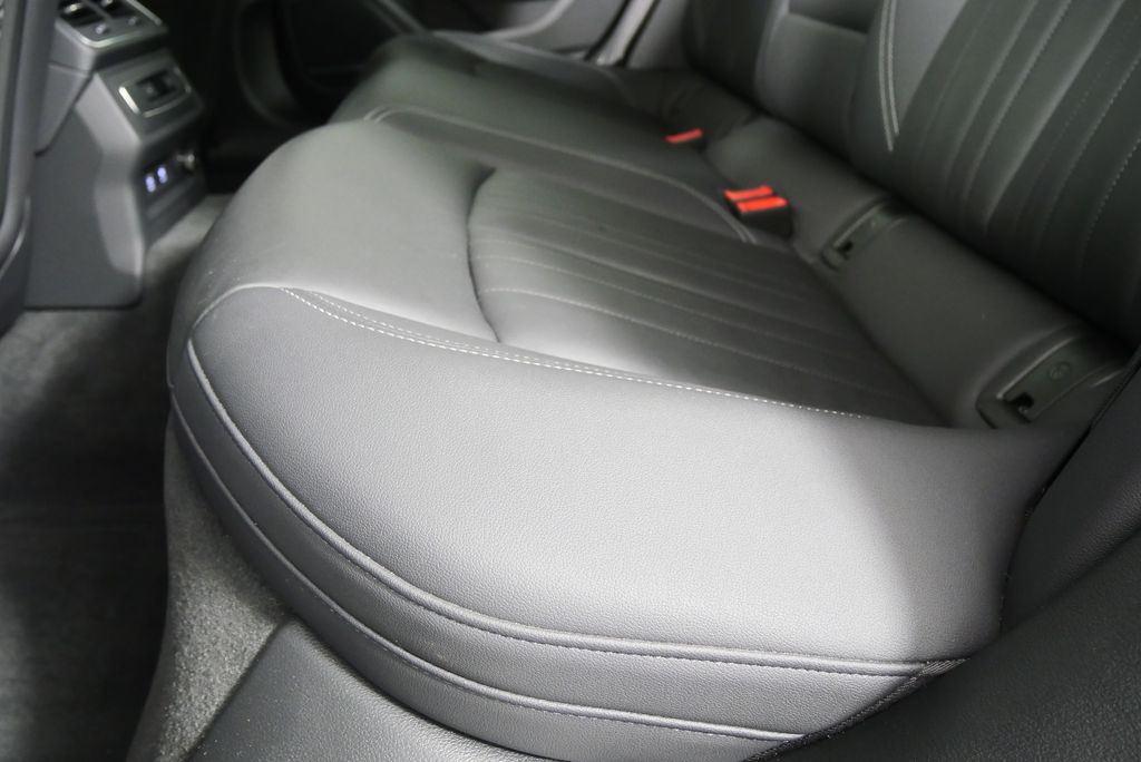 Thumbnail: 2020 Audi A6 - 15