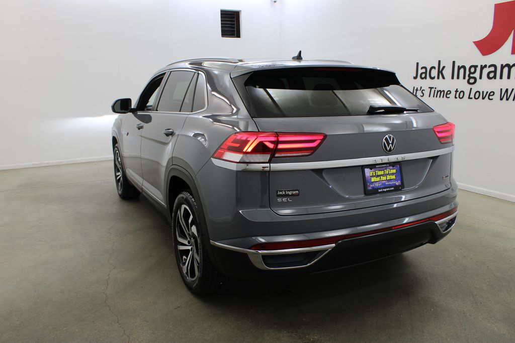 used 2022 Volkswagen Atlas Cross Sport car, priced at $27,499