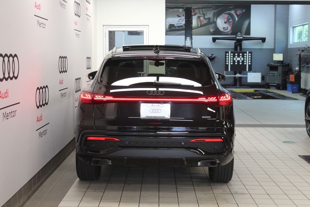 Thumbnail: 2026 Audi Q5 - 5