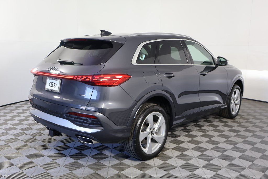 Thumbnail: 2025 Audi Q5 - 2