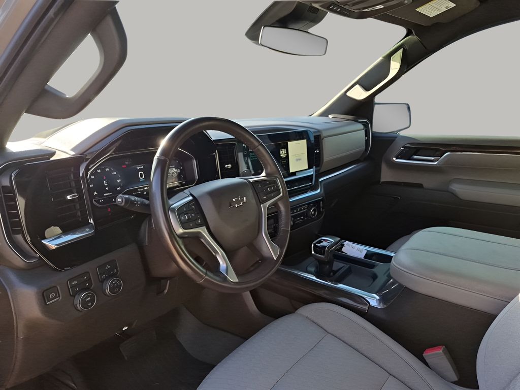 Used 2023 Gray Chevrolet RST image 29