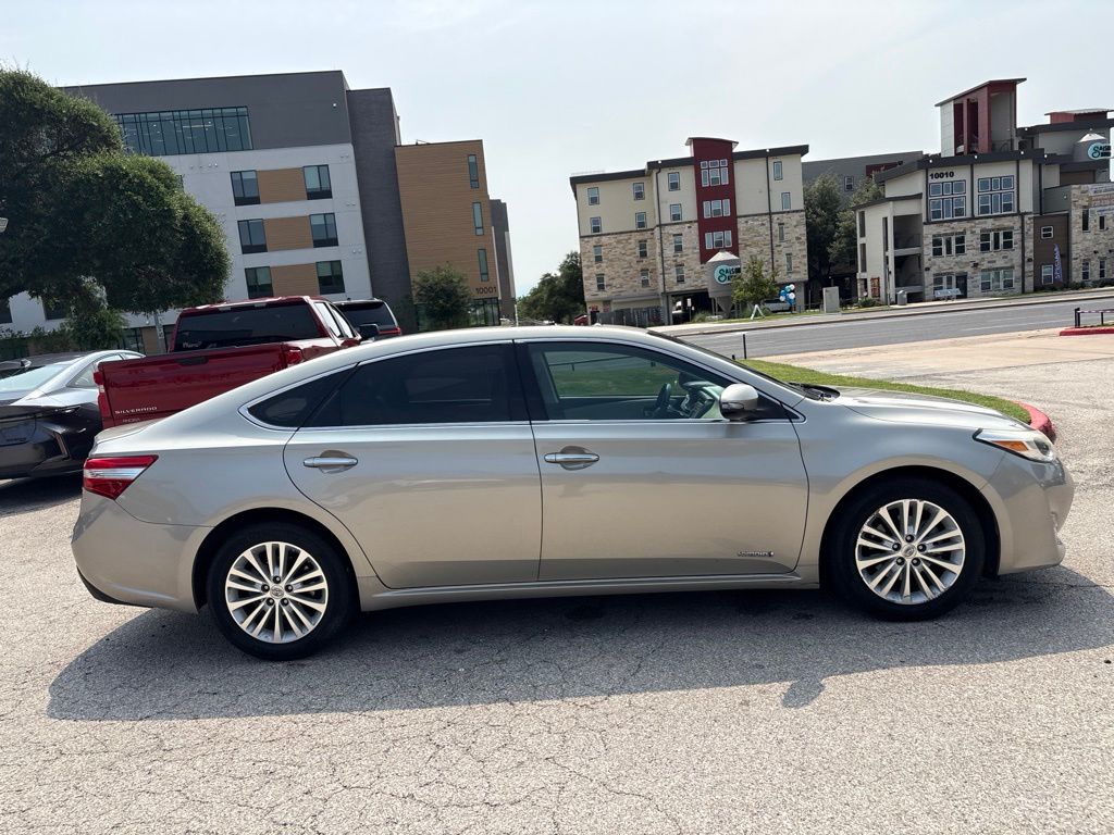 Thumbnail: 2014 Toyota Avalon - 6