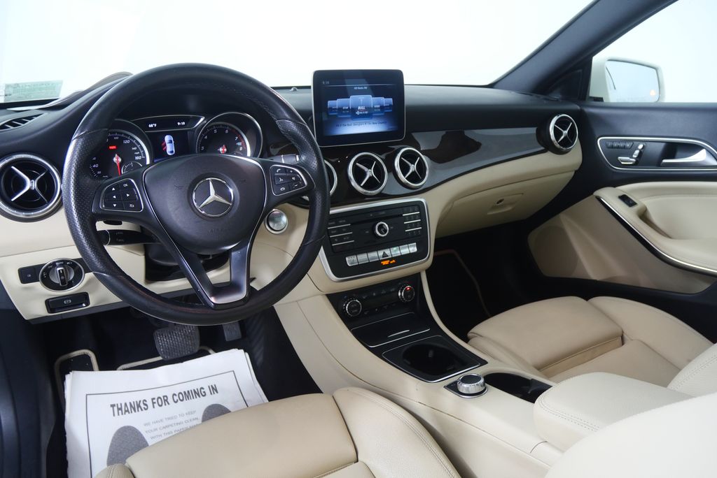 Thumbnail: 2018 Mercedes-Benz CLA - 17