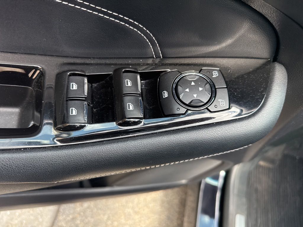 Used 2019 Black Ford Titanium image 23