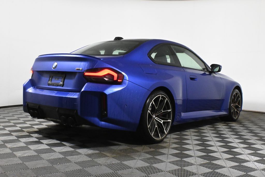 Thumbnail: 2025 BMW M2 - 6