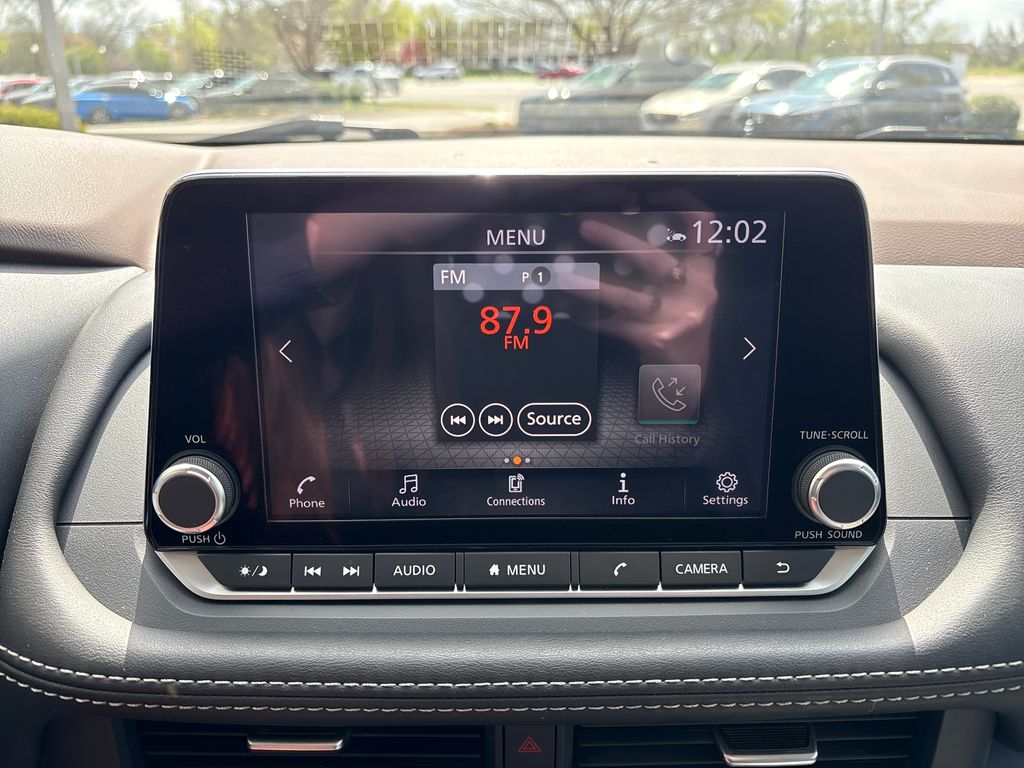 Used 2023 White Nissan SV image 16