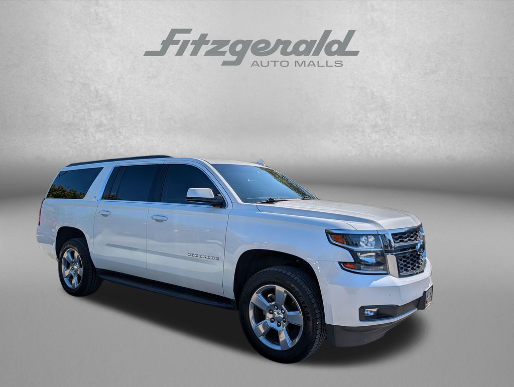 White (Iridescent Pearl Tricoat) 2019 Chevrolet Suburban SUV / Crossover Four-Wheel Drive 6-Speed Automatic Overdrive