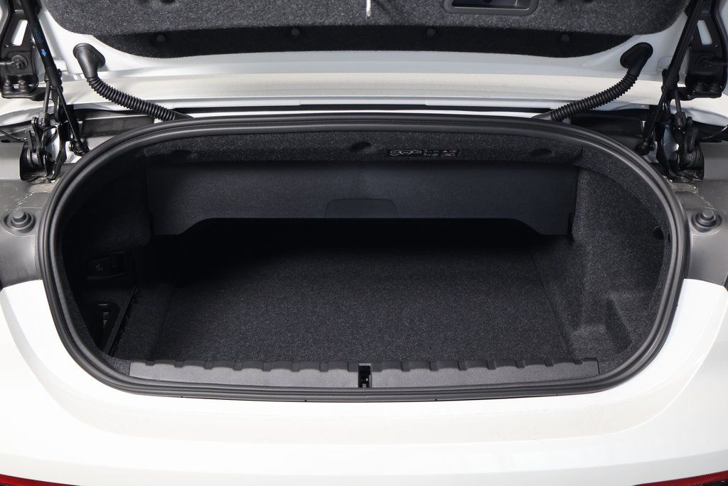 Thumbnail: 2026 BMW 4 Series - 9