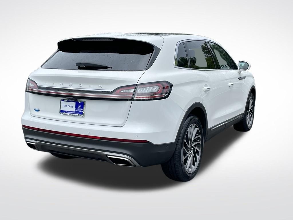 Thumbnail: 2020 Lincoln Nautilus - 6