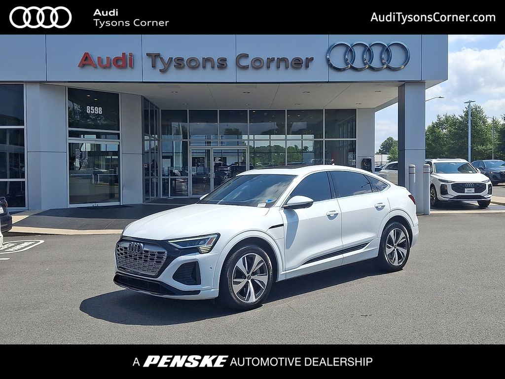2024 Audi Q8 e-tron Prestige -
                  Vienna, VA