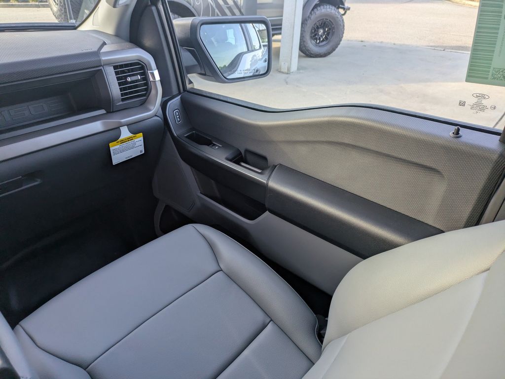 Photo 16